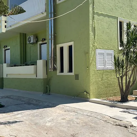 Greenhouse Maleme Apartment Agia (Chania, Crete)